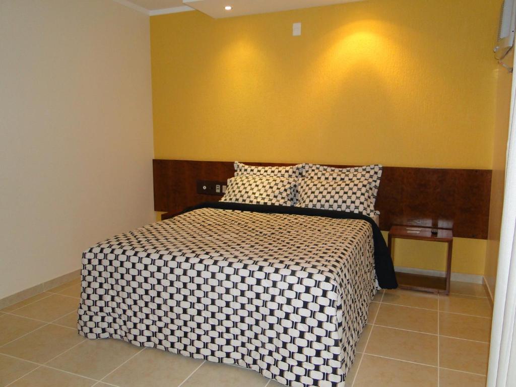 Rio Claro Hotel Jataí Quarto foto